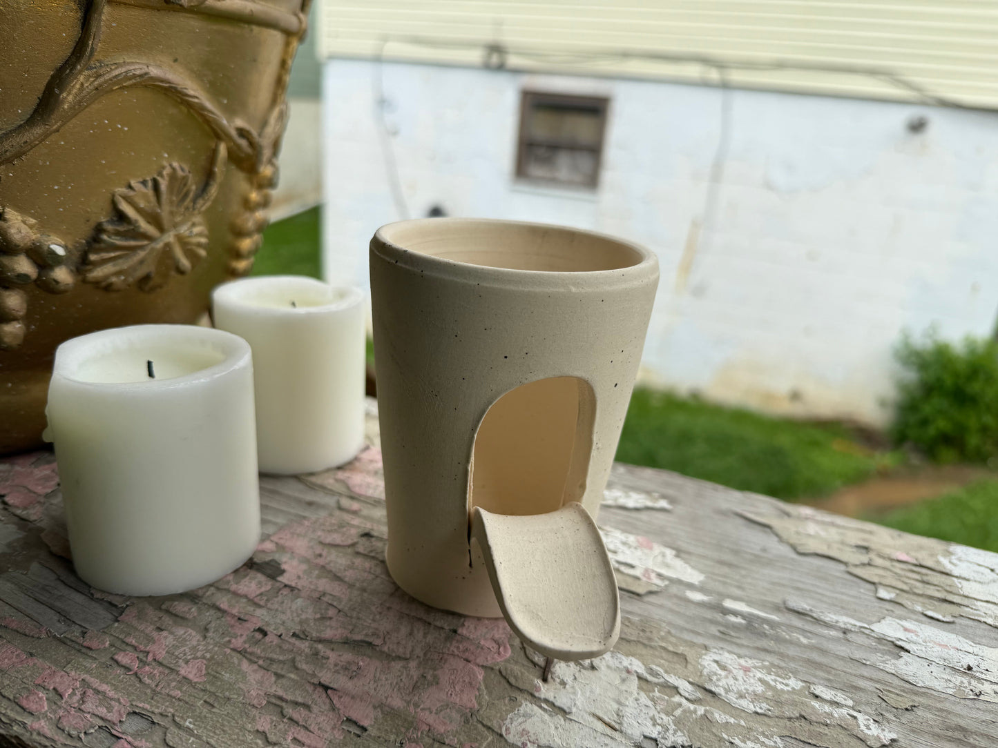 Candle holder